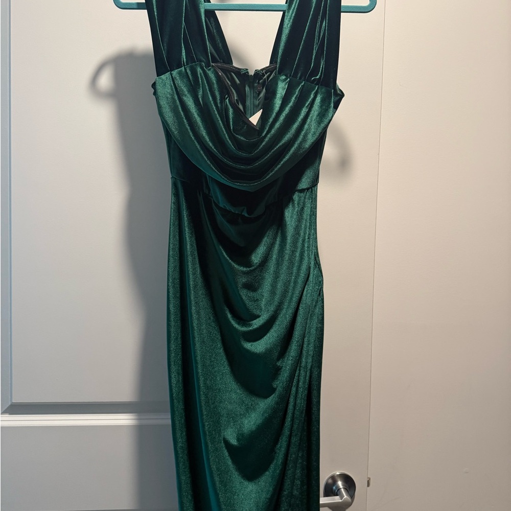 Elegant Green Evening Dress
